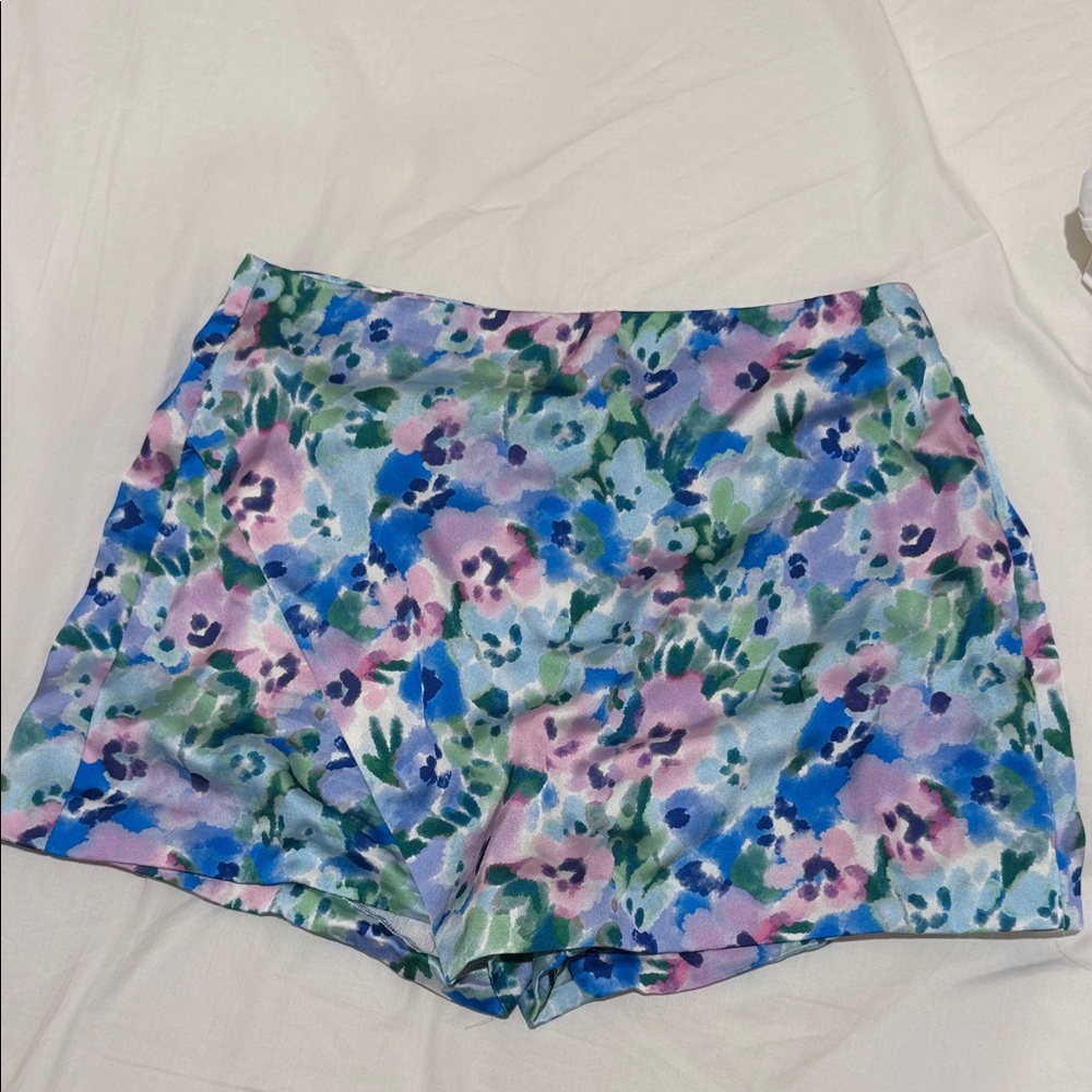 Zara Multicolor Floral Satin Women's Skort